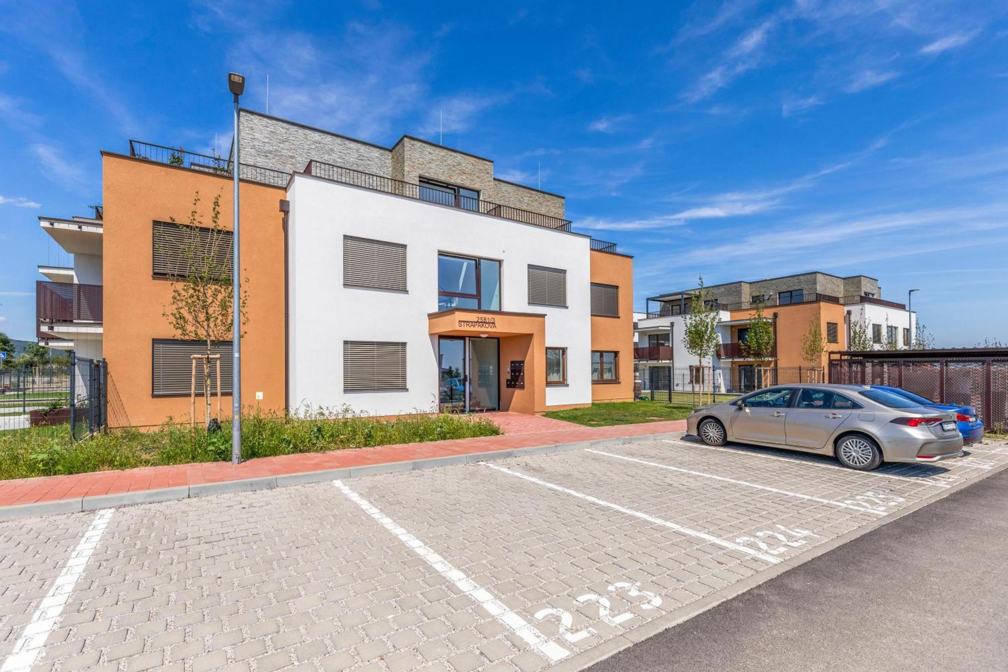 Boho Apt W Jacuzzi, Grill & Garden Modra Exterior photo